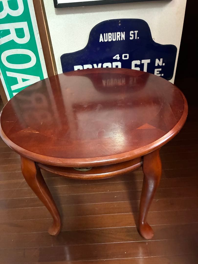 leonoahです　家具　丸　コーヒー　センター　ソファー　テーブル　猫脚