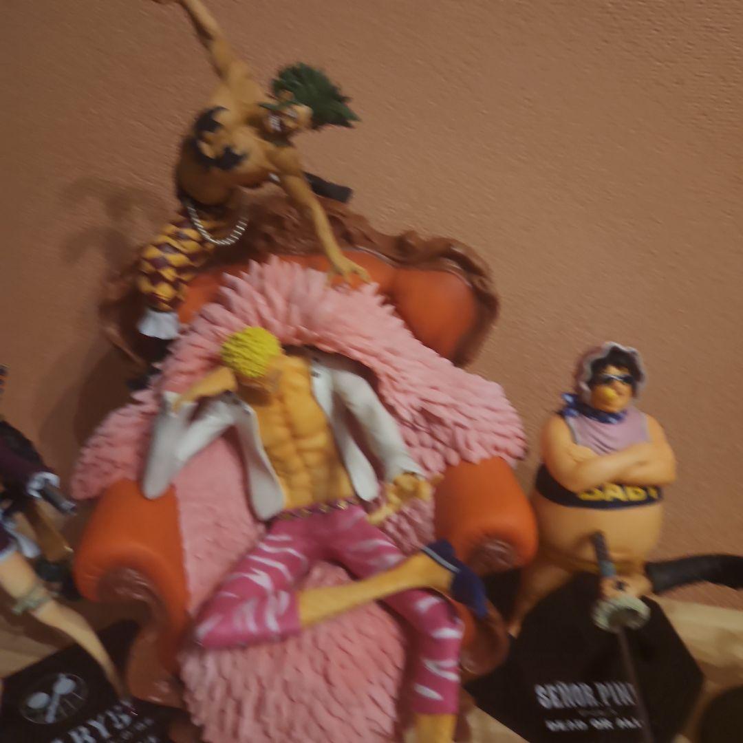 ドレスローザ ドフラミンゴ シュガー セニョールピンク ベビー5 バルトロメオ