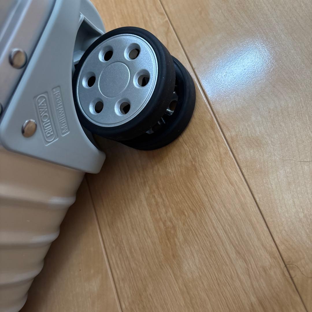 リモワ