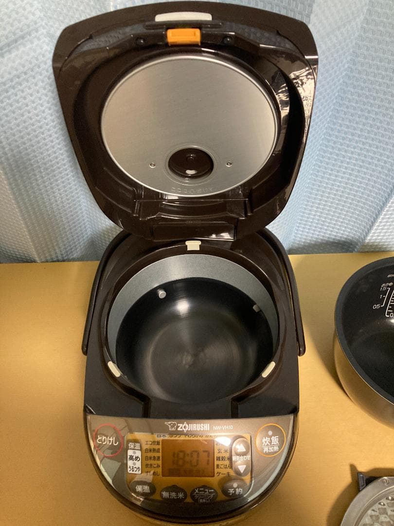 ★美品★象印 NW-VH10 極め炊き 5.5合炊き 2021年製 (02)