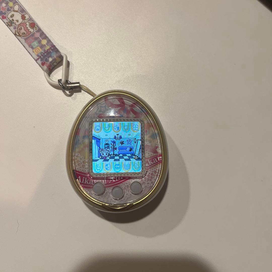 たまごっち4u チャーム付き　アイカツコラボ