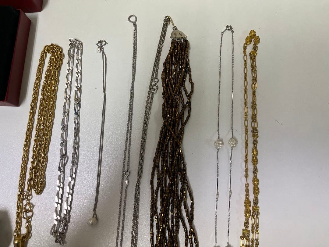 遺品整理セット　Cartier含むアクセサリーセット