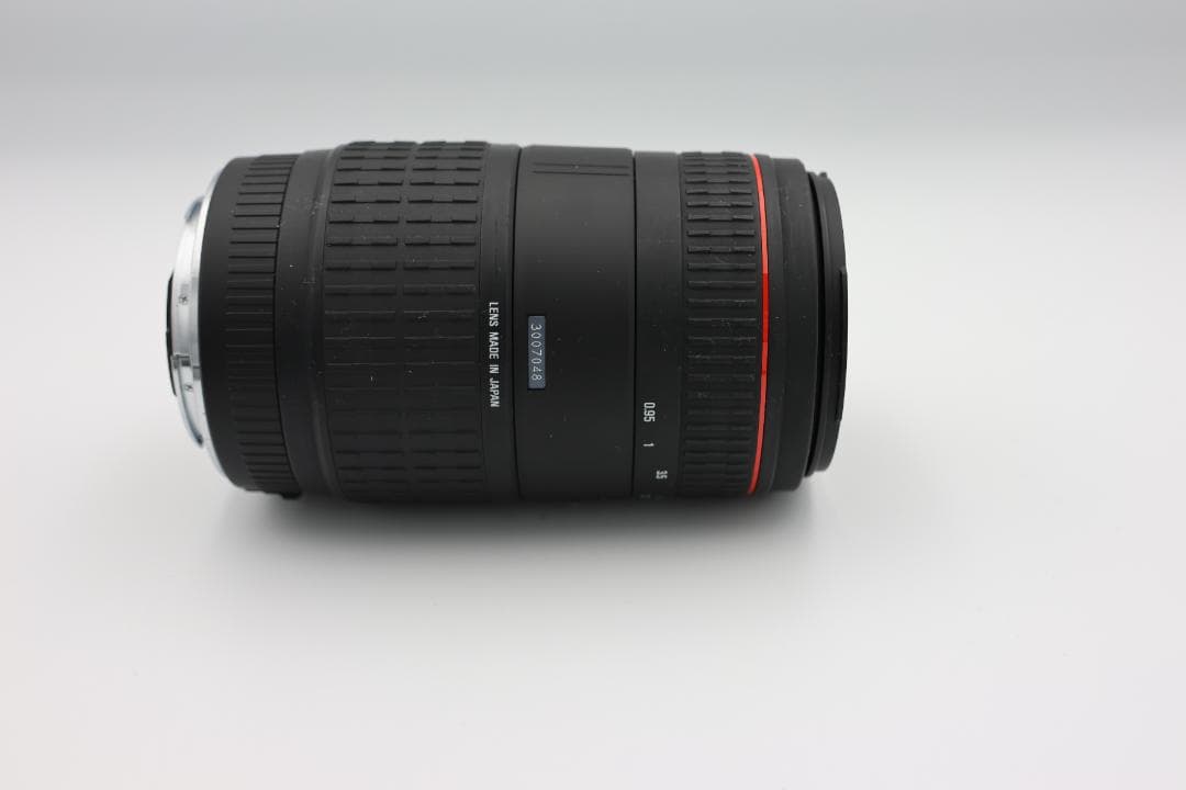 Canon EOS Kiss X3/デジタル一眼レフカメラ本体＋レンズ付き