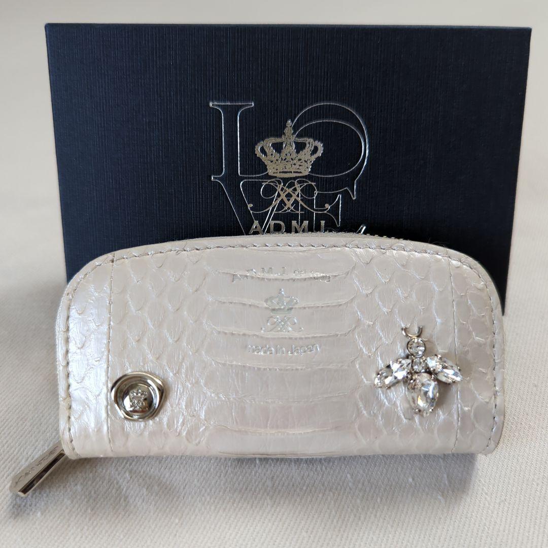 ADMJ クリスタルBee付きケース