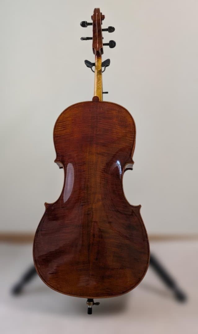 【kaekae専用】チェロ　4/4　2000年制　Walter S. Chen