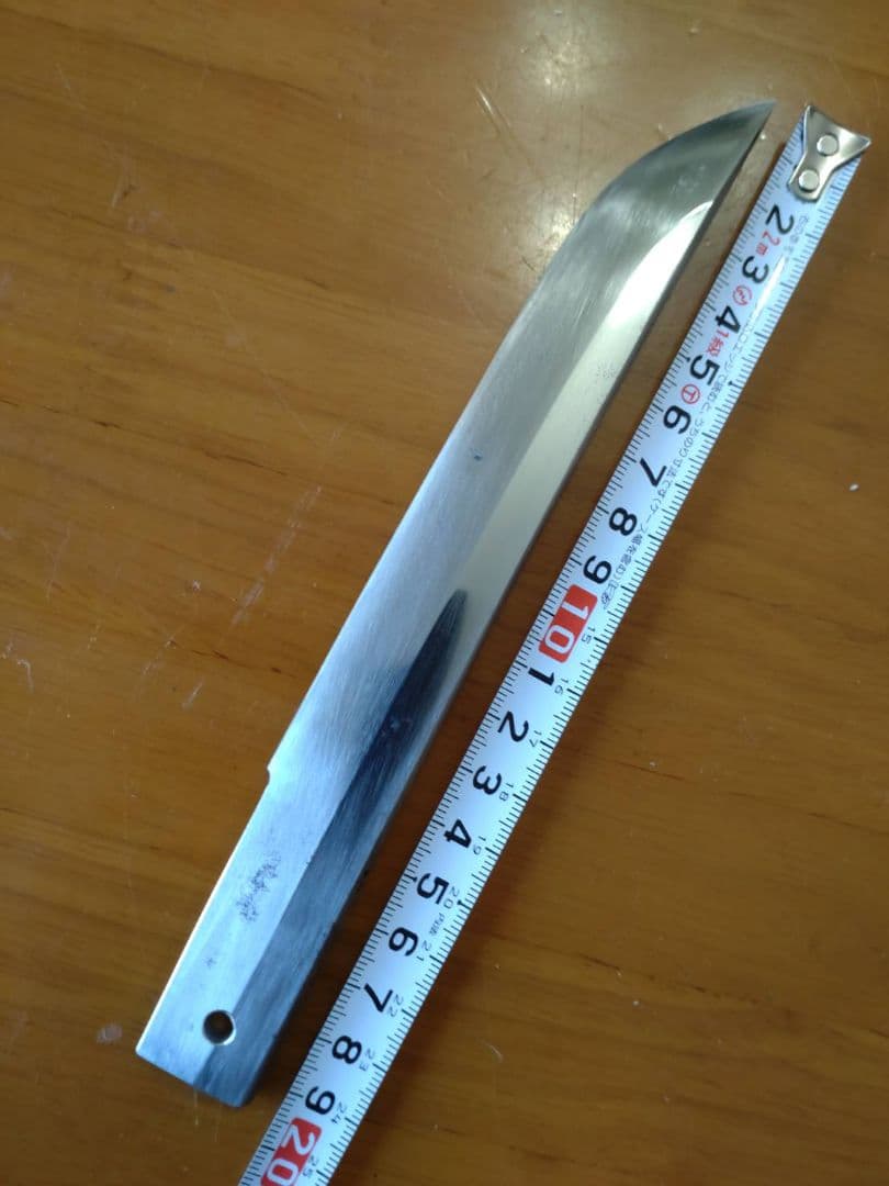 日本刀　残欠　切先部、刃長14.7cm合法サイズです。竹細工刀の材料に