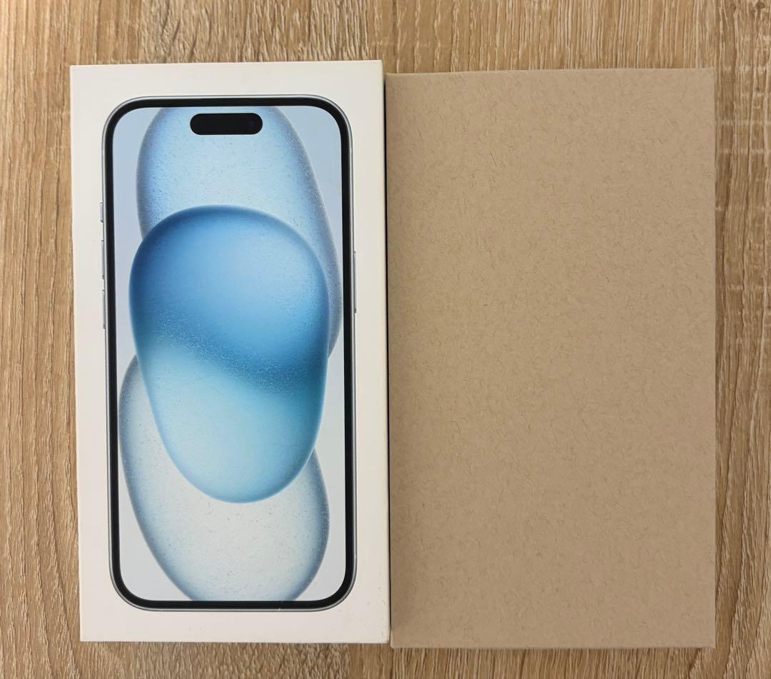 iPhone15 128GB ブルー　新品