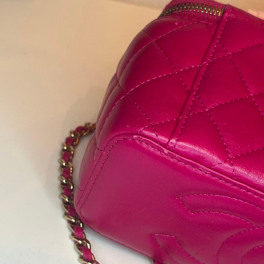 【希少】CHANEL ピンクレザーショルダーバッグ