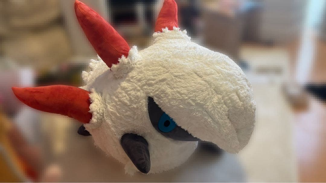 ポケモン 等身大メラルバ ぬいぐるみ