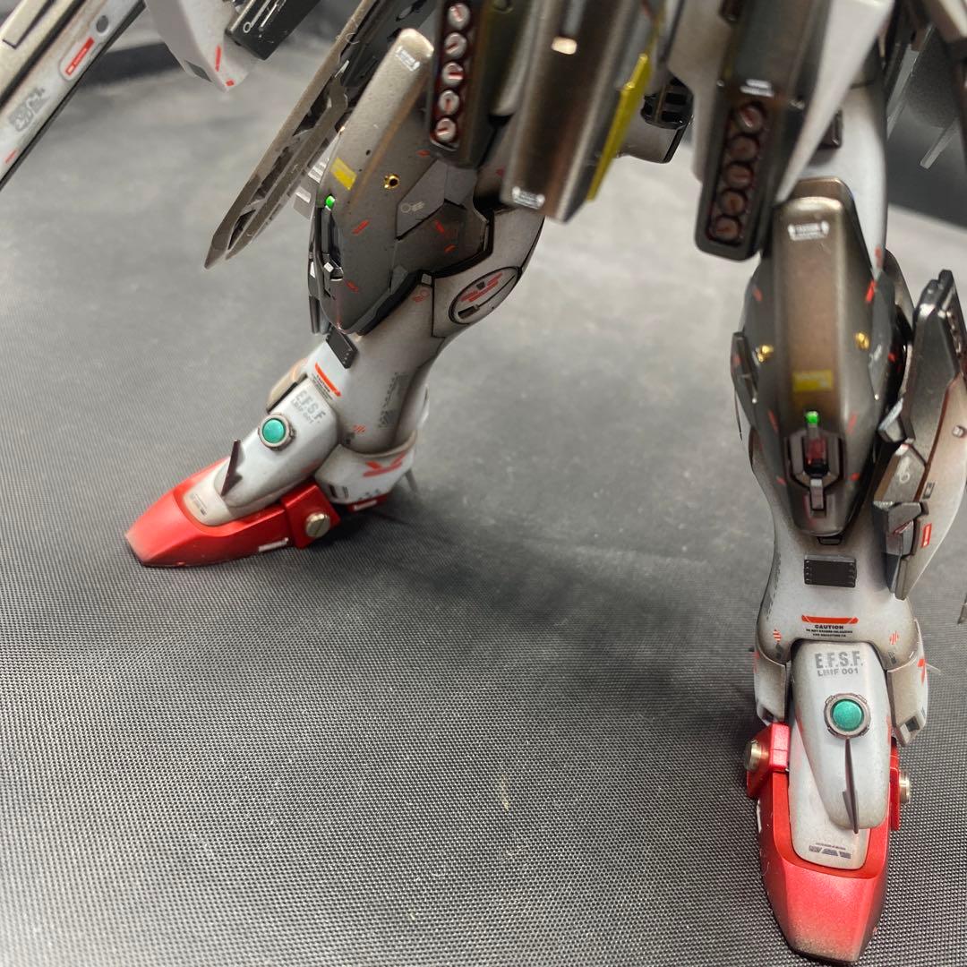ガンプラ　塗装済み完成品　オリジナルカラー　ミキシング　グラデーション塗装