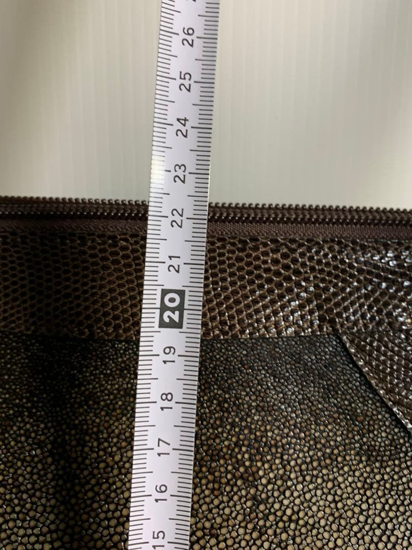 スティングレイ（エイ革）&リザードバック　ポーラ