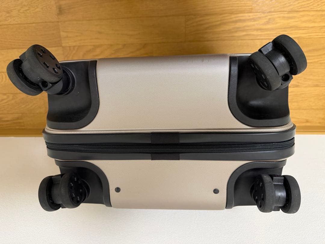 【値下げ】無印良品スーツケース35L ベージュ