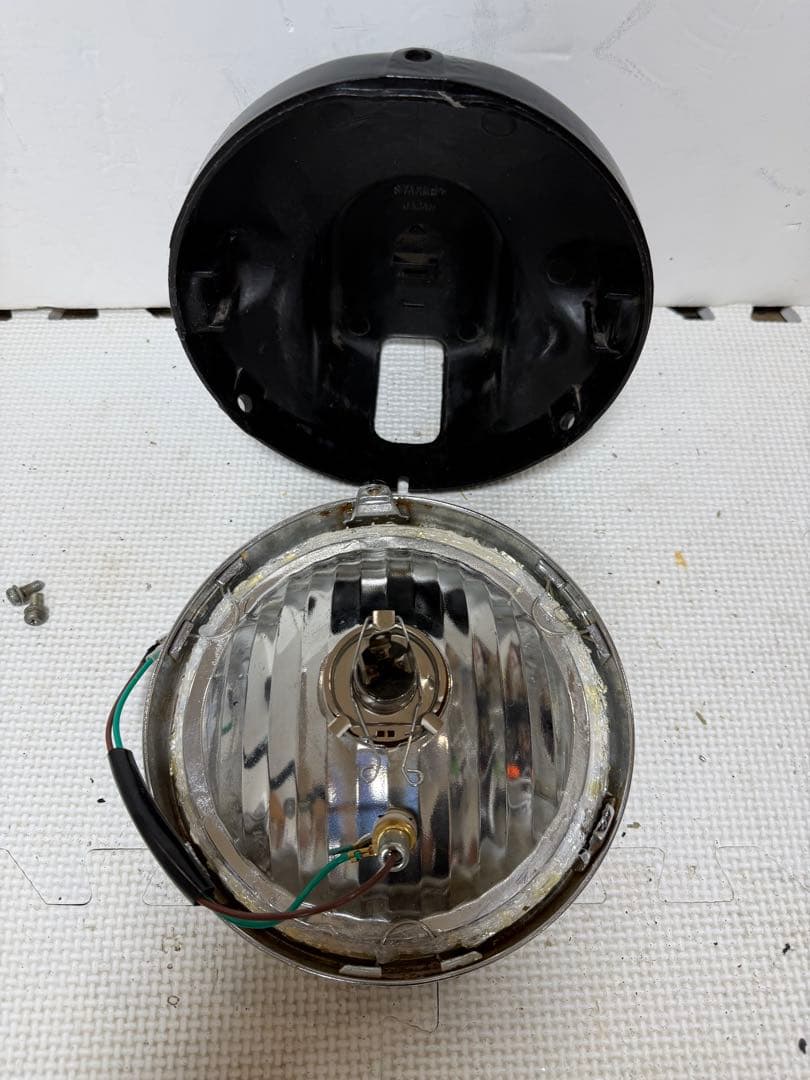 当時物SUZUKI刻印IPF凹レンズ付きヘッドライトASSYGT380GS400