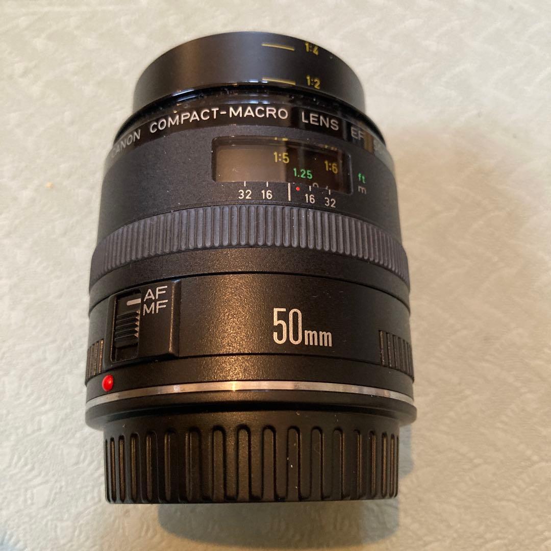 【Yu】Canon EF 50mm f/2.5 Compact Macro