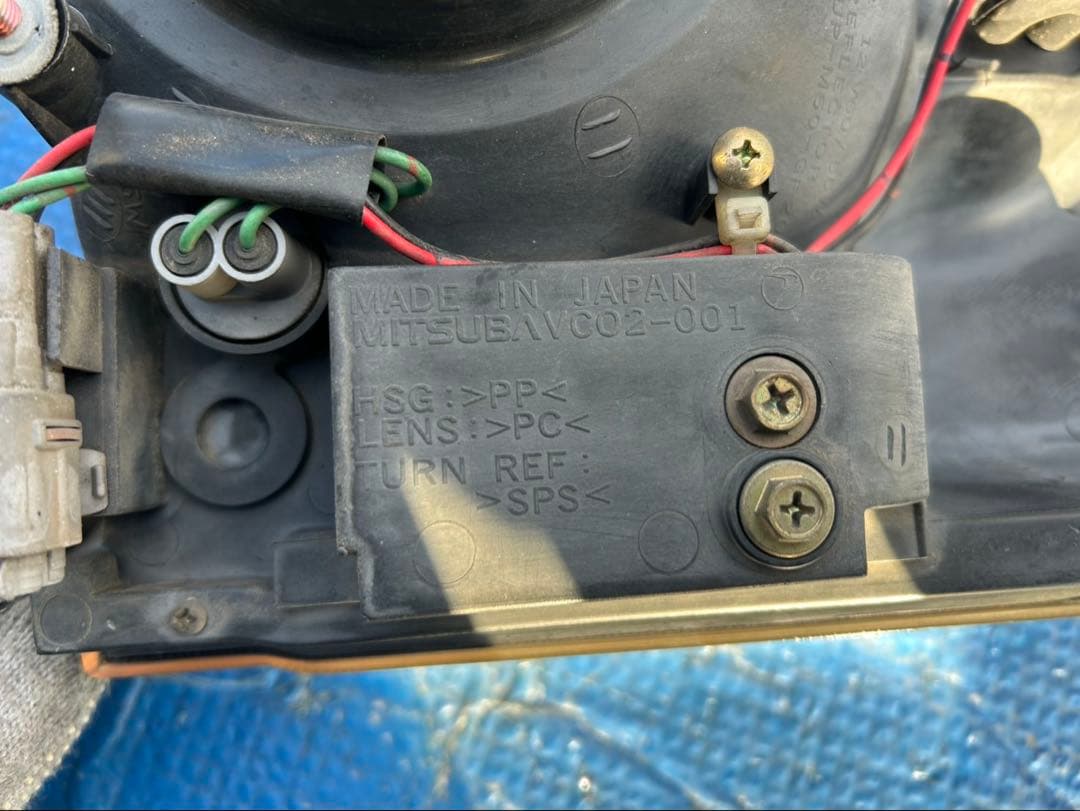 スバル　サンバー　TV1 ヘッドライト左右セット