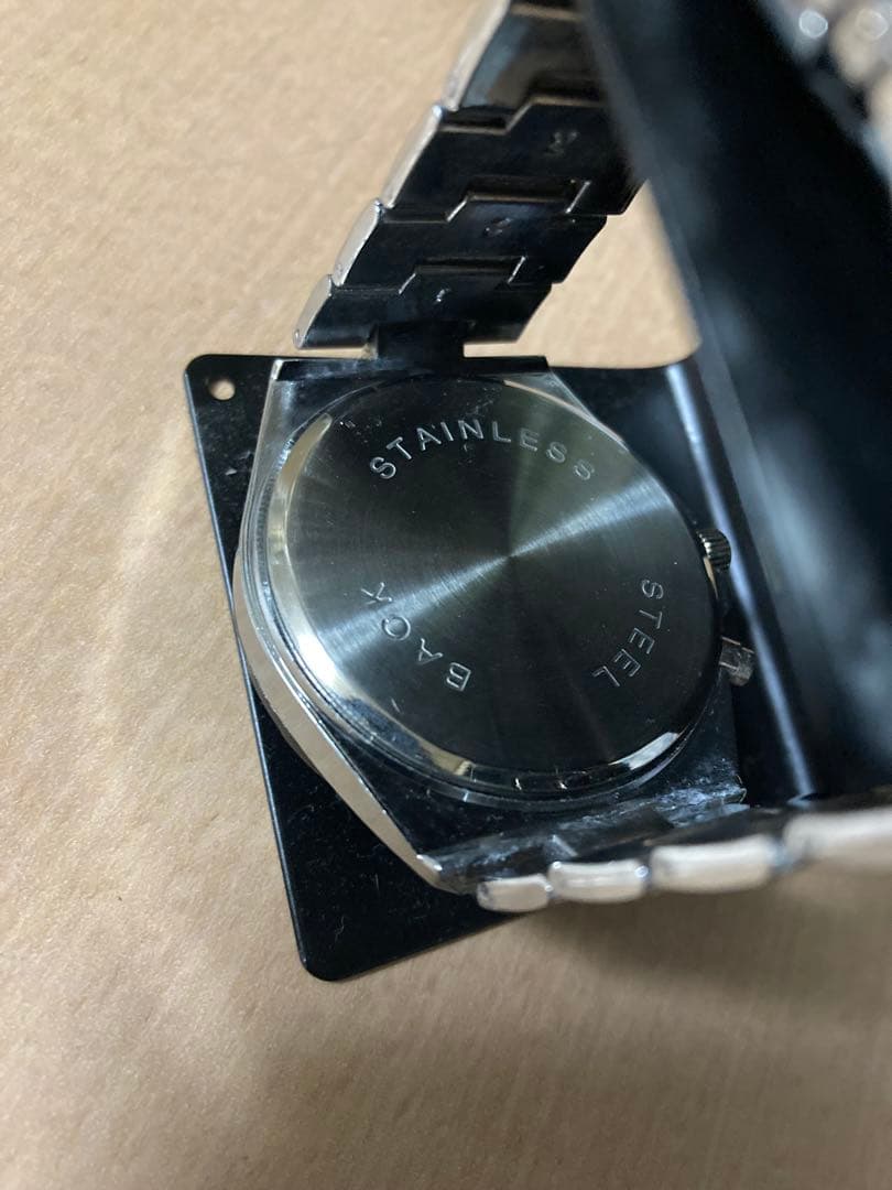 新世紀エヴァンゲリオン 腕時計 NERV EVANGELION （プラモ付き）