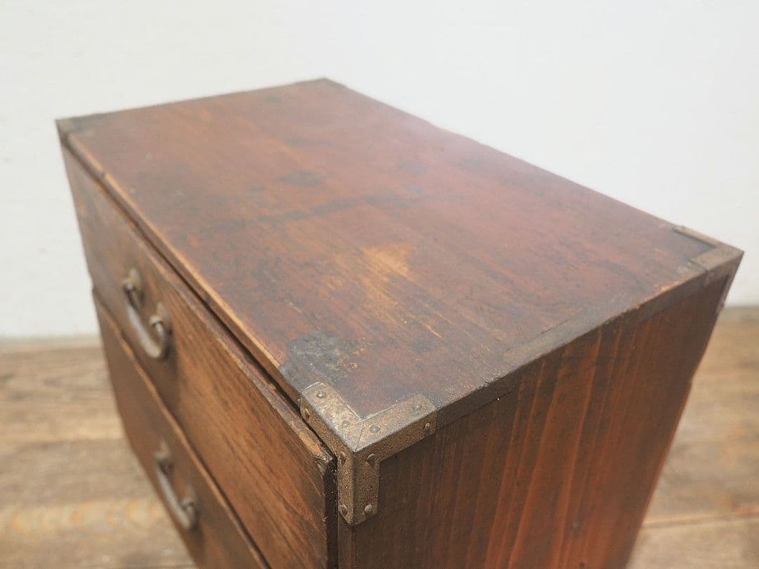 1374 レトロな杉の小引き出し　収納棚　小箪笥　ケース　古家具　アンティーク