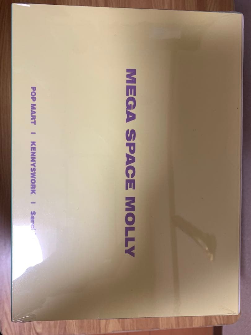 ポップマート MEGA SPACE MOLLY 400% SWEETIE