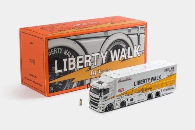 1/64 トランスポーター 三菱 FUSO キャリアカー Track トレーラー