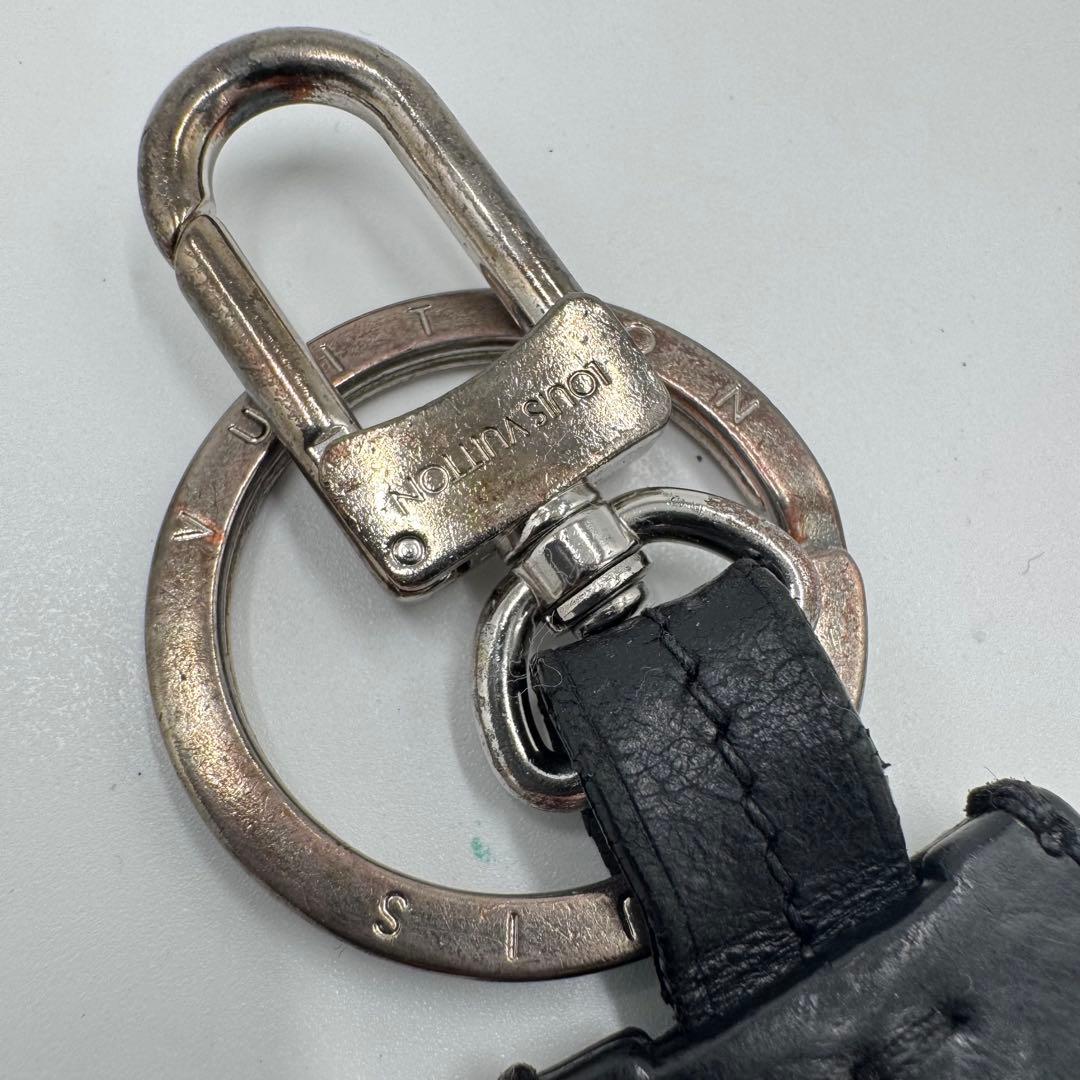 ルイヴィトン クロッシュクレ レザー キーリング バッグチャーム ブラック