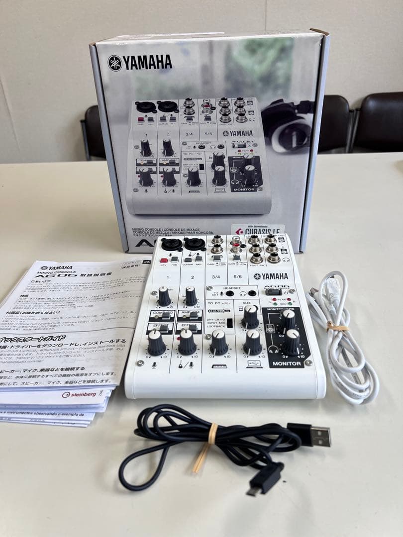Yamaha AG06 オーディオミキサー