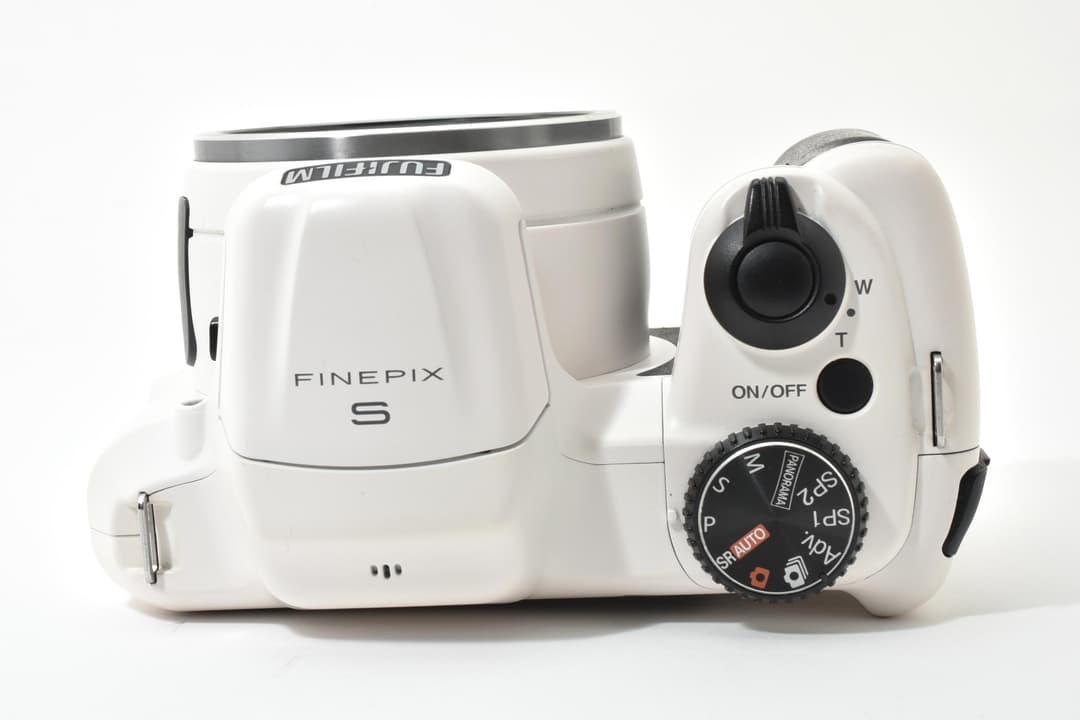Fujifilm FINEPIX S8600 CCDセンサー搭載 #9627