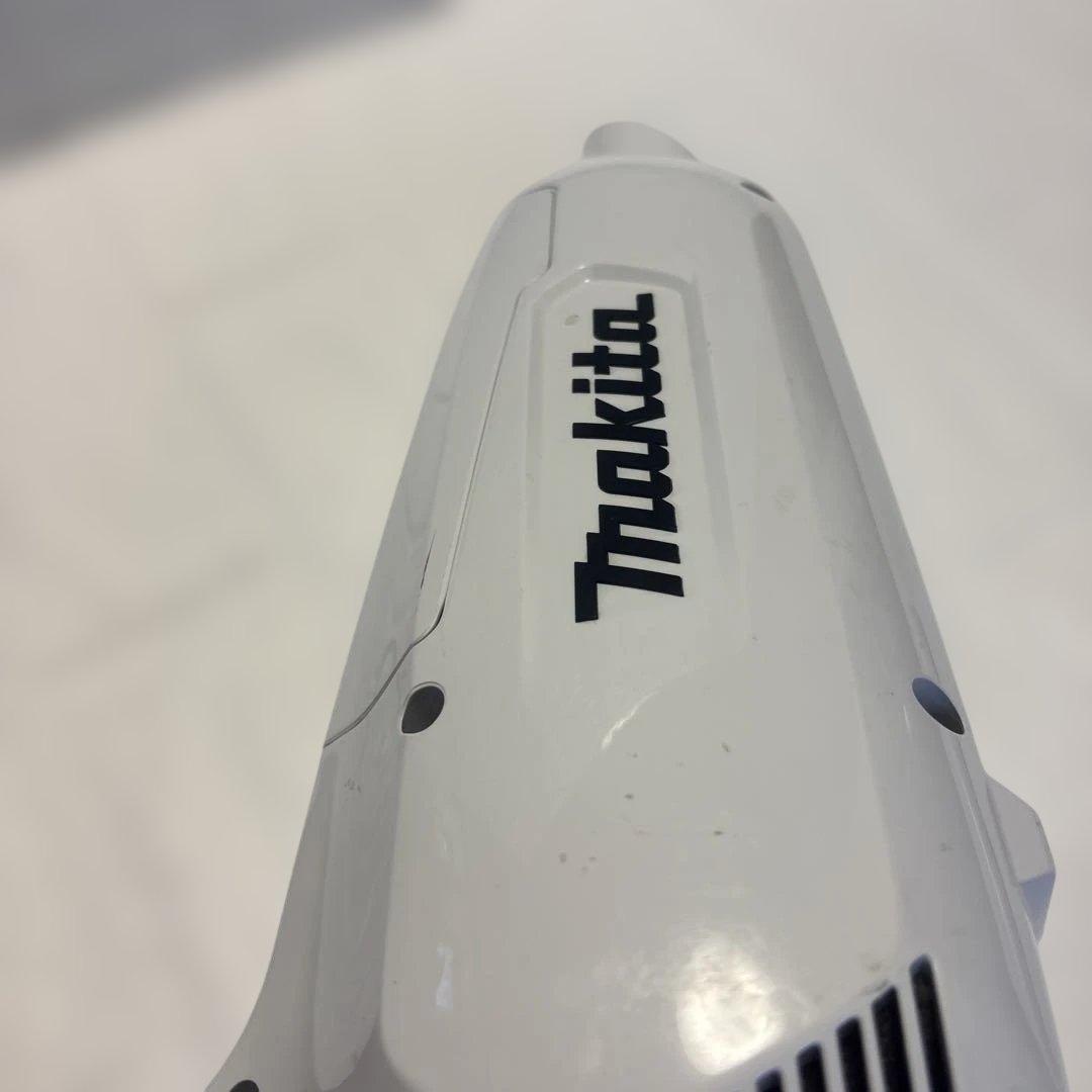 Makita 充電式クリーナ　CL107FD 充電器DC10SA