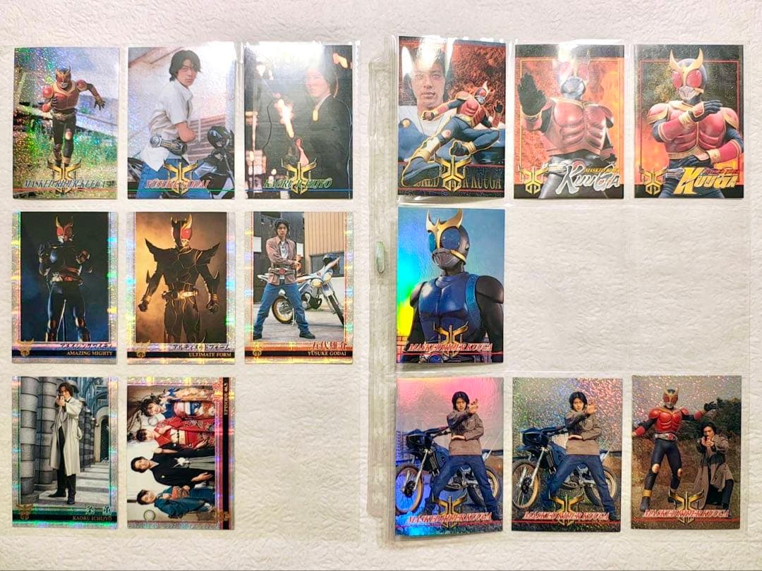 仮面ライダークウガ「トレーディングコレクション バインダー」&カード 228種類
