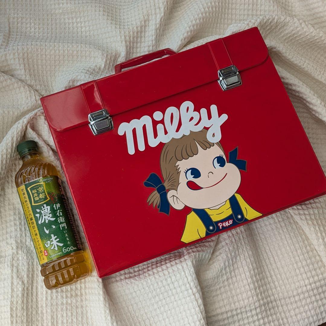 ペコちゃん ステーショナリーケース トランク 不二家 公式 昭和レトロ 中古