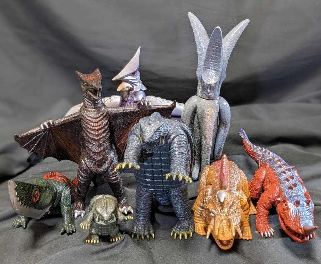 昭和ガメラ＆登場怪獣（バンダイ）ソフビフィギュア・コンプリート７体セット＋1