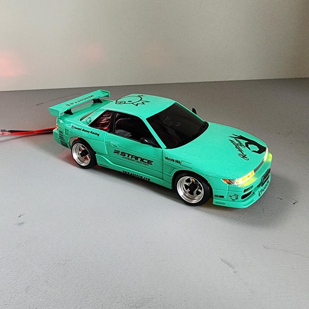 京商　ミニッツ　シルビア　S13 ボディ（AWD.MRD）