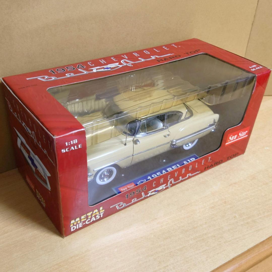 1/18 シボレーベルエア Bel Air 1954ダイキャスト製ミニカー 中古