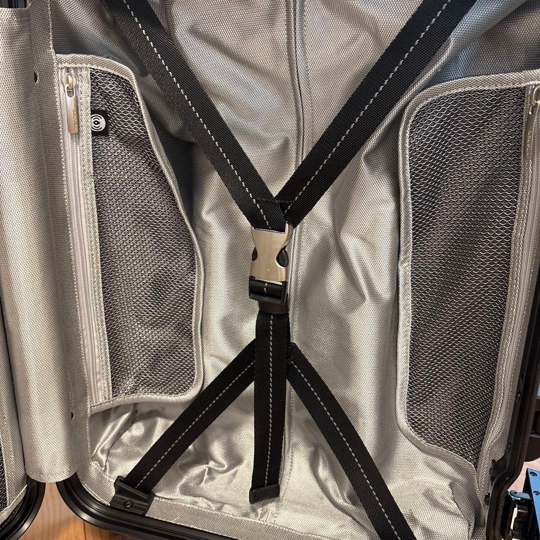 RICARDO リカルドスーツケース　37L ガンメタル