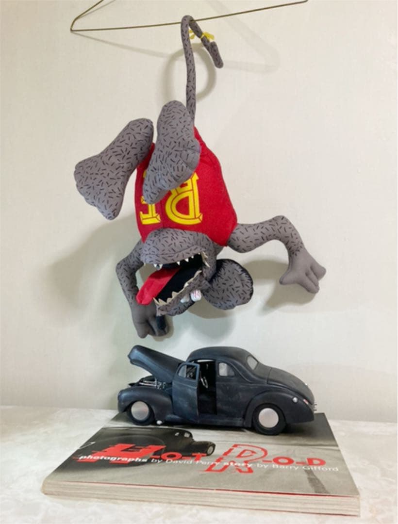 ラットフィンク + 1940 FORDカスタム品+ HOT ROD 洋書 レア