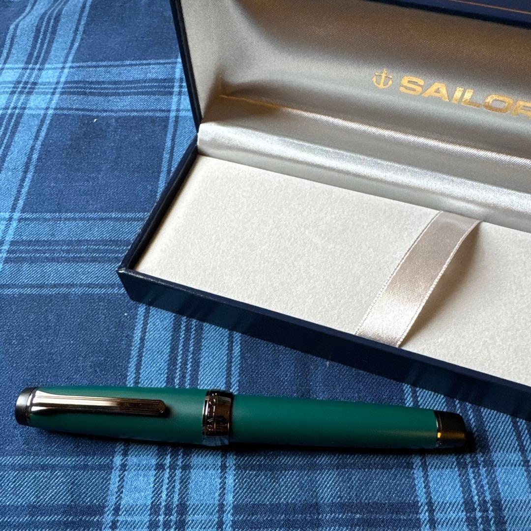 SAILOR セーラー万年筆 プロフェッショナルギア 京王アートマン限定 中細字