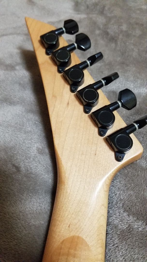 Jackson Stars DK-BN03 TBL日本製。フロイドローズタイプ