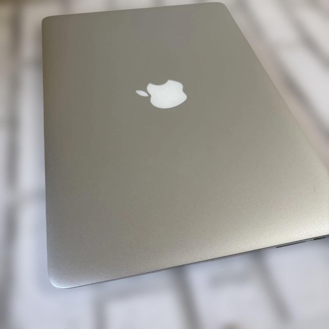 凜*様 美品 MacBook Air 2017 充電器あり