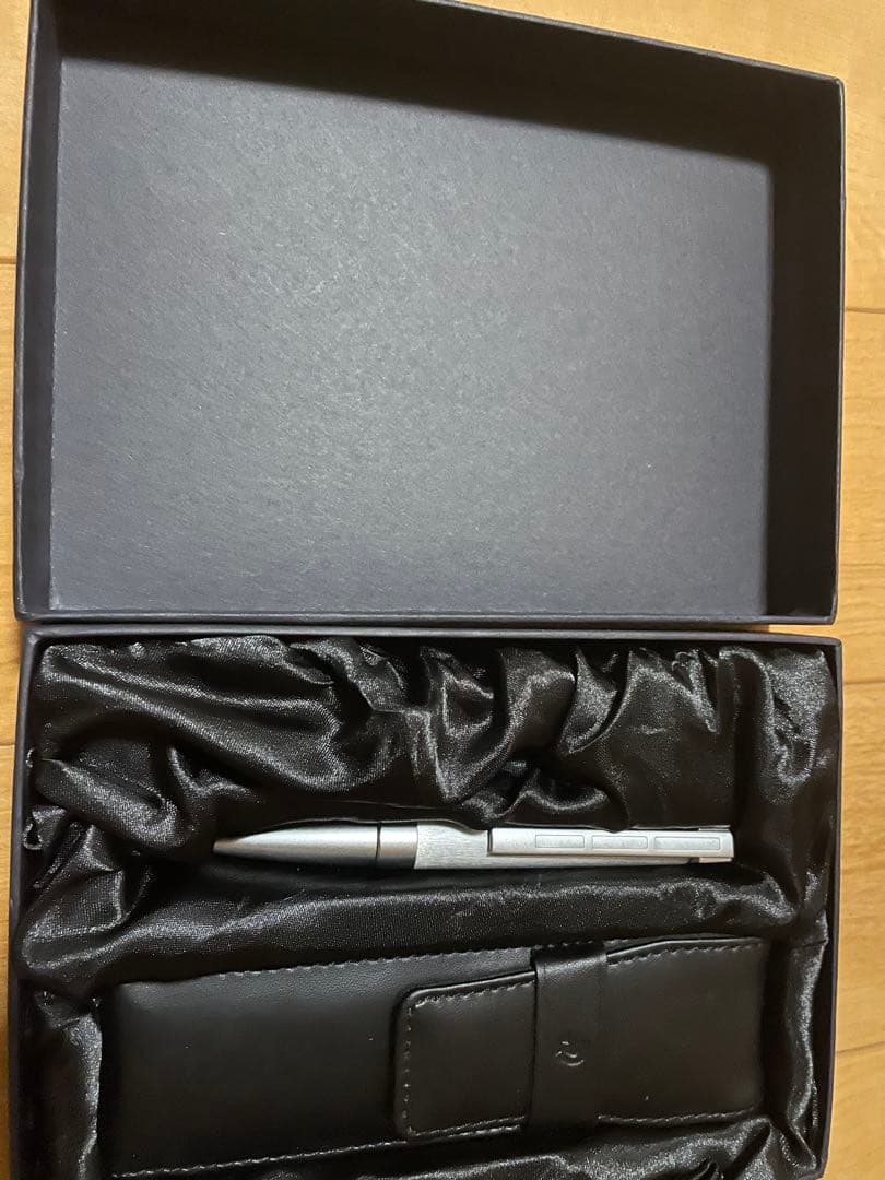 シルバー シャーペン ケース付き