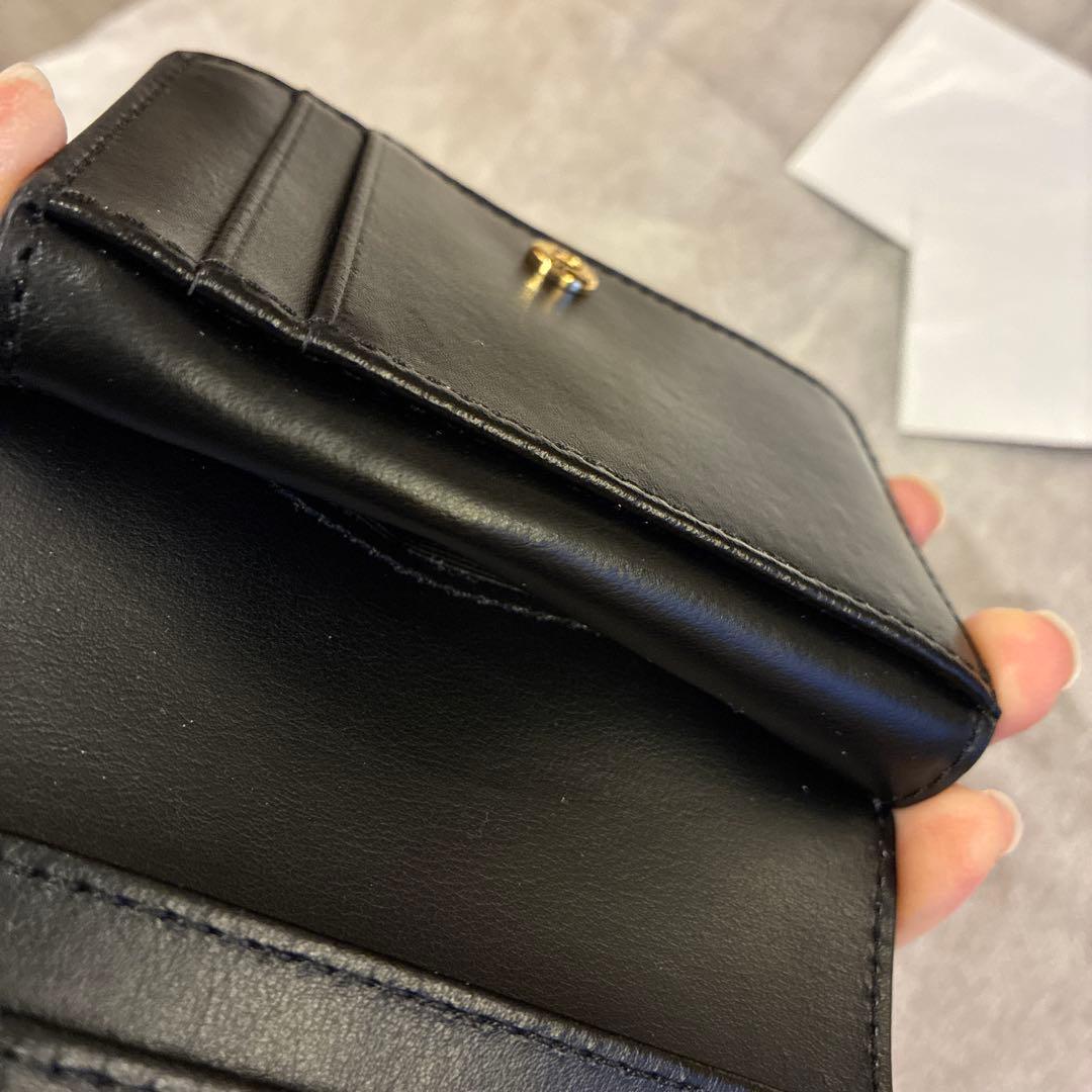 新品マークジェイコブス　二つ折り財布