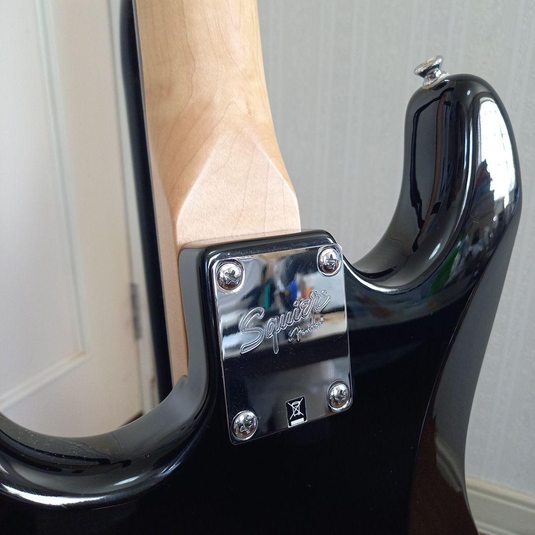 『美品』SQUIER 　BY 　FENDER 　BULLET 　STRAT