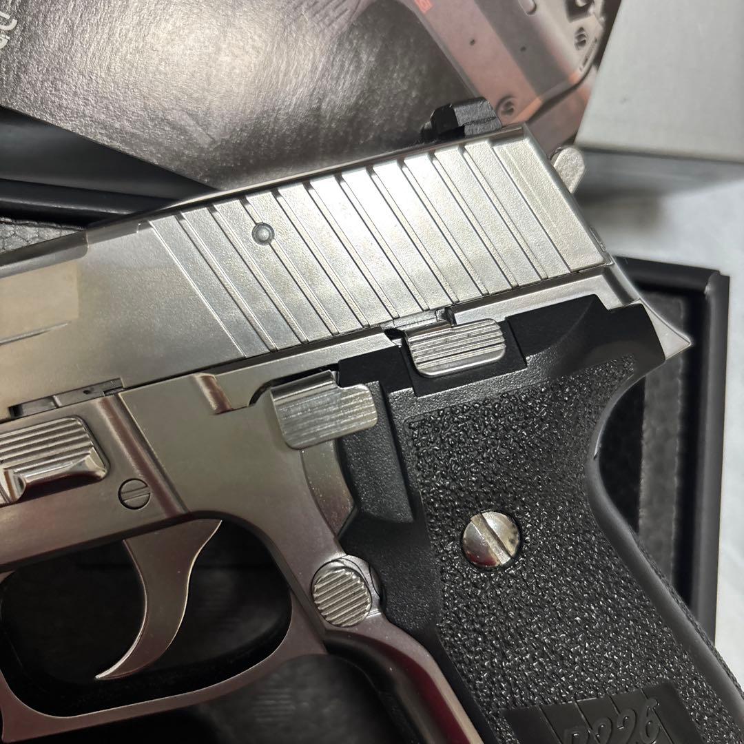 東京マルイ　SIG P226 R クロームステンレス