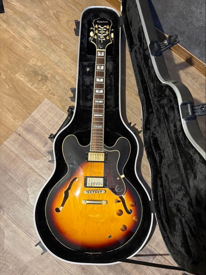j*g様 Epiphone Sheraton-Ⅱ サンバースト ハードケース付き
