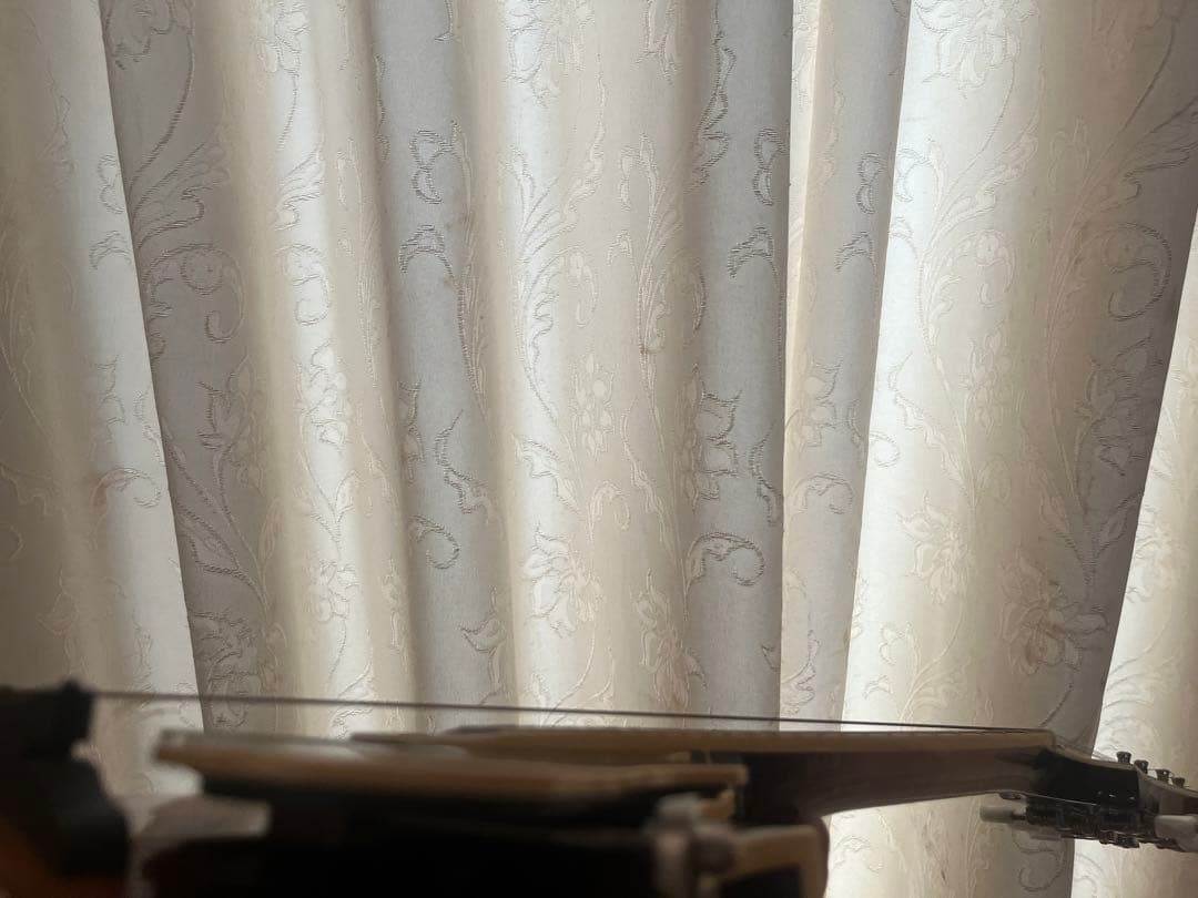 Epiphone　フラットマンドリン　Flatiron Festival F2