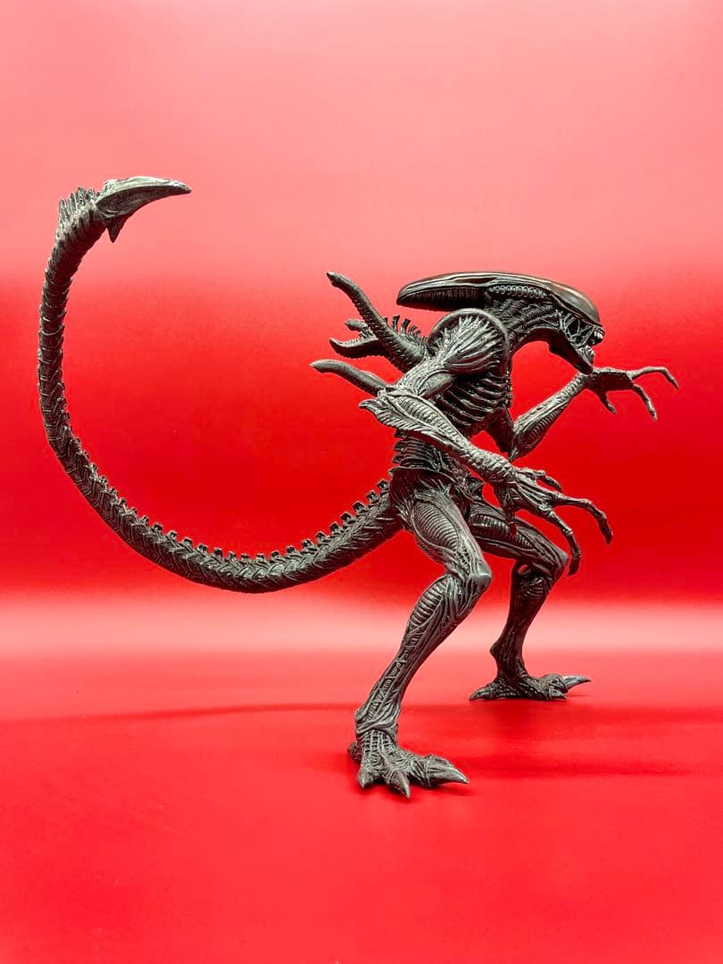 プレデター　リアル　フィギュア　エイリアンvsプレデター　プレミアムvar