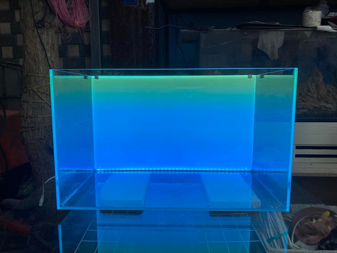 新品未使用　ライトスクリーン　アクアリウム　LED RGB 60cm×36cm
