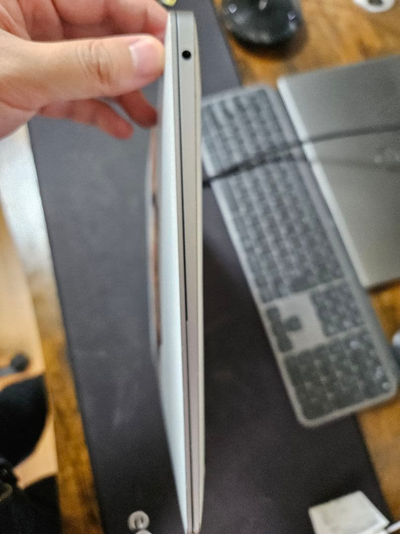 Mac book air　M1