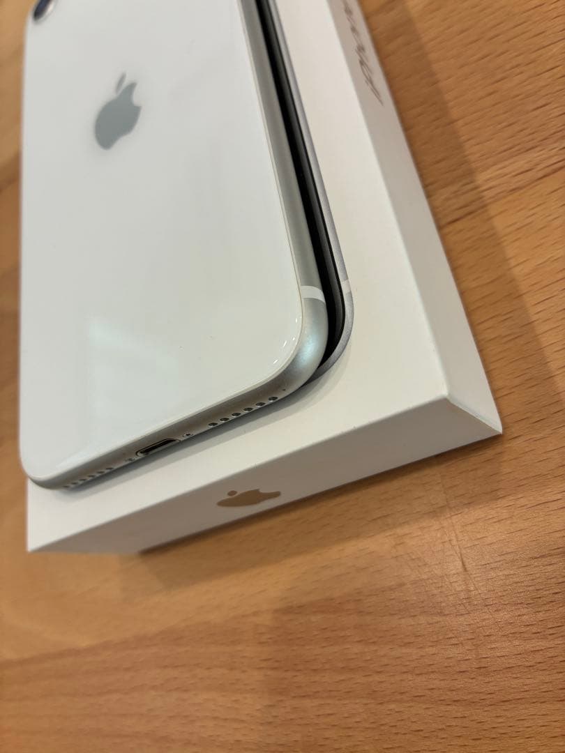 Apple iPhone se 第二世代　ジャンク品