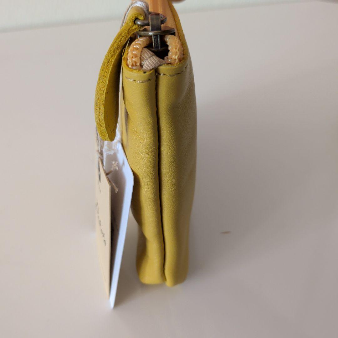 Dakota ブラック ショルダーバッグ・イエローポーチ2点セット