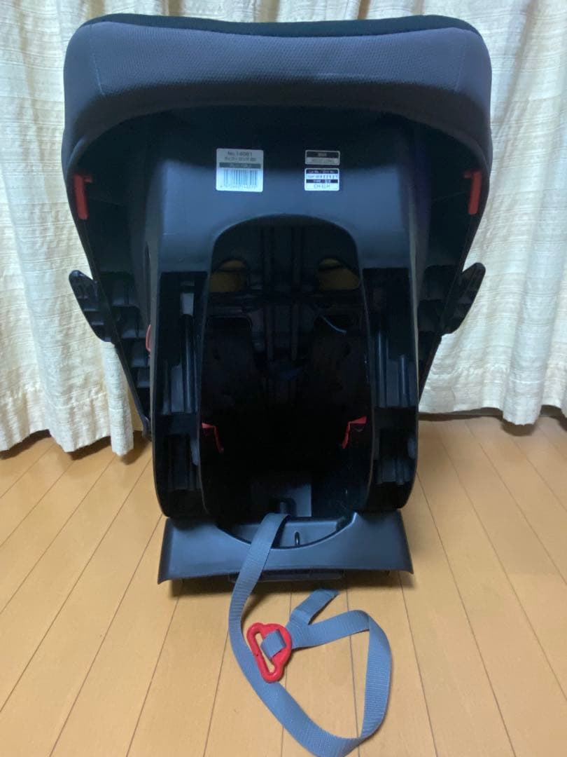 極美品　Combi チャイルドシート ウィゴーロングBD 限定モデル　廃盤品