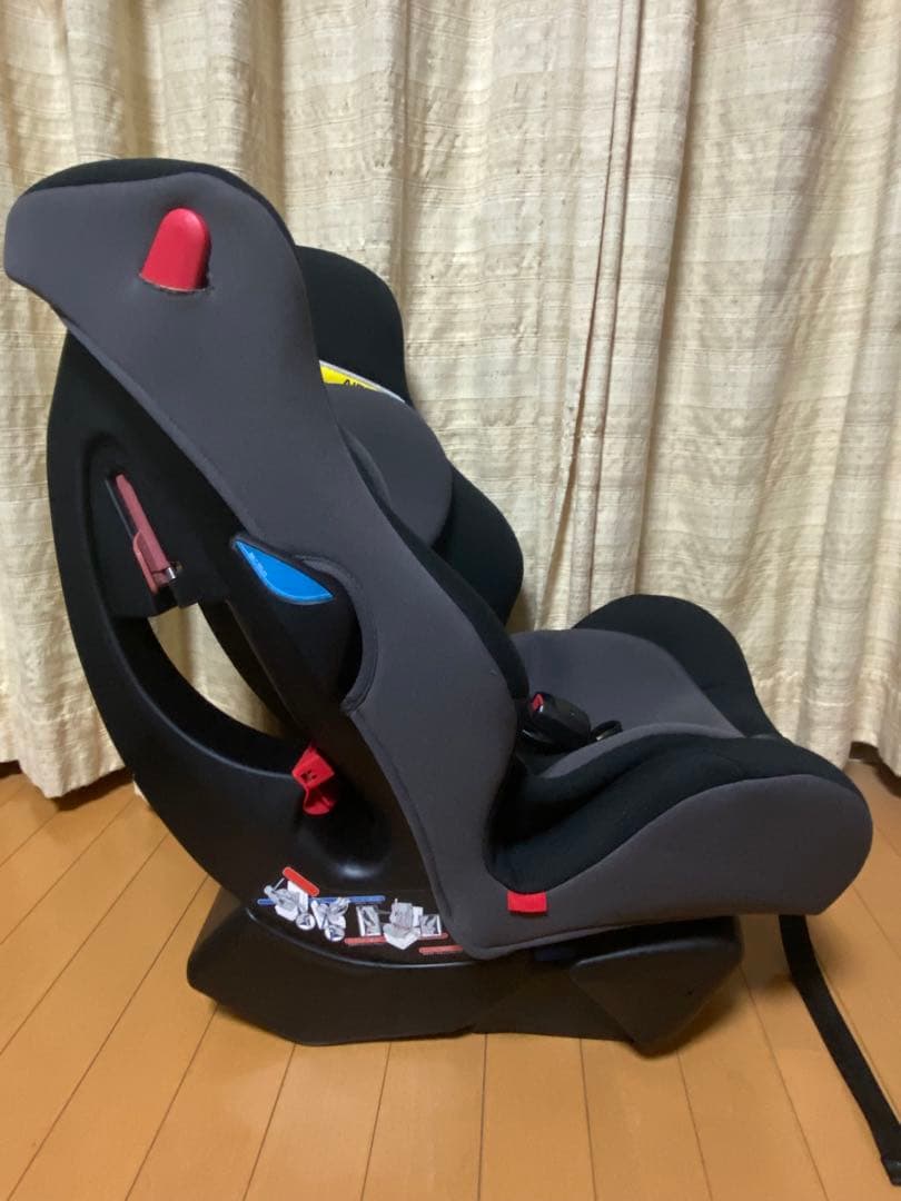 極美品　Combi チャイルドシート ウィゴーロングBD 限定モデル　廃盤品